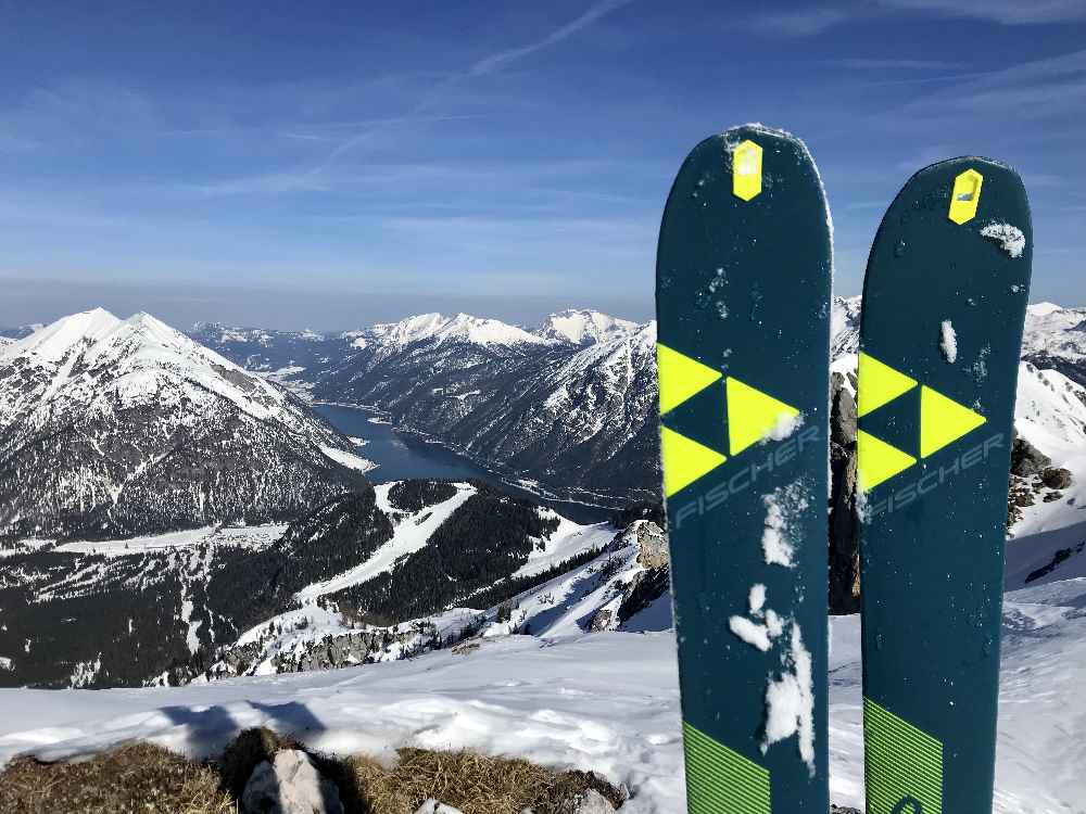 Das Ziel meiner Skitour am Stanser Joch - samt Ausblick auf den Achensee