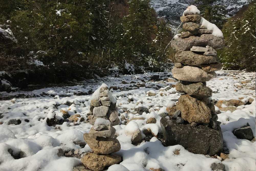 Die Steinmandln haben schon ein winterliches Kleid