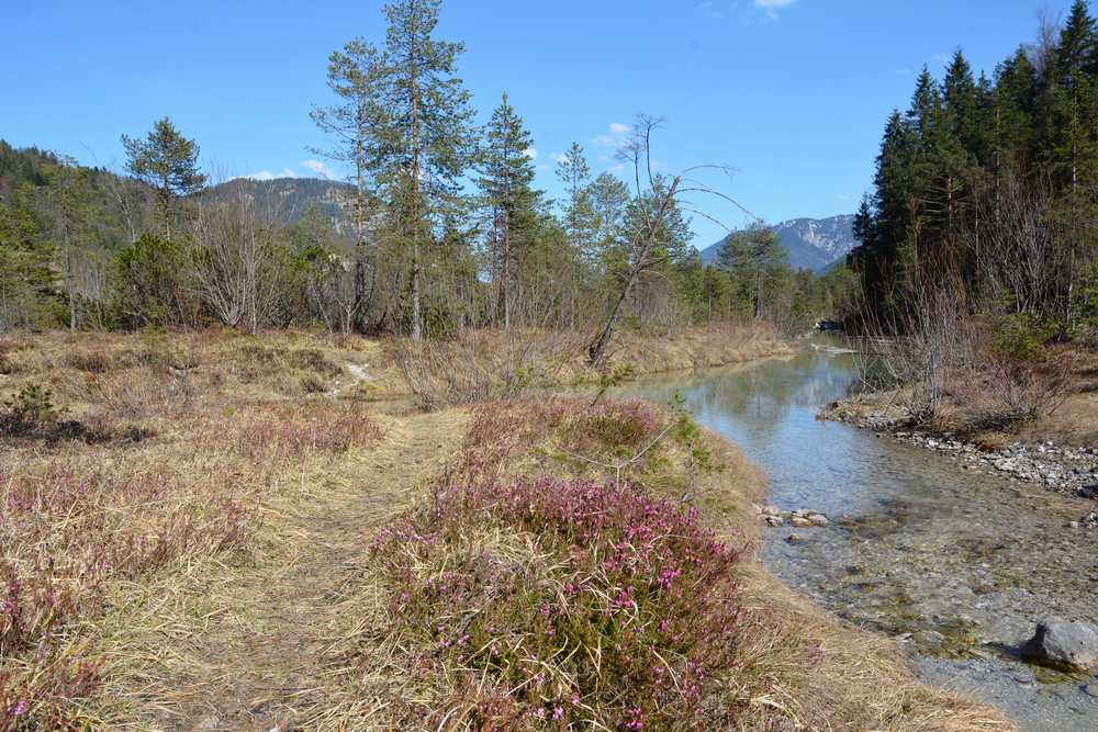 Isar wandern beim Sylvensteinsee