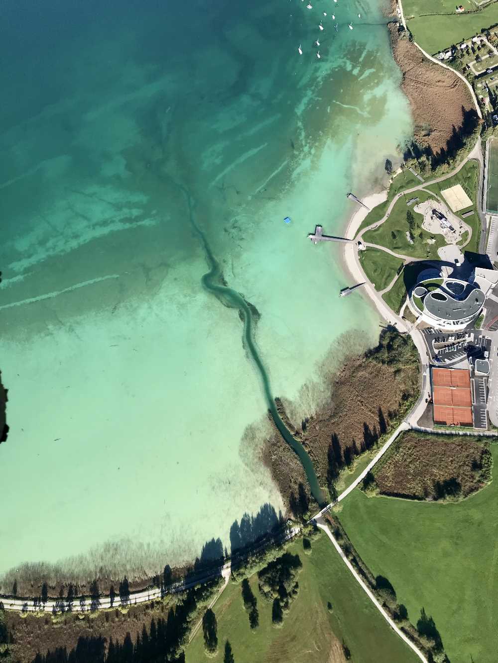 Tandemflug Achensee: Wahnsinnig schön aus dem Gleitschirm zu sehen - der Achensee, die Lagune in Tirol!