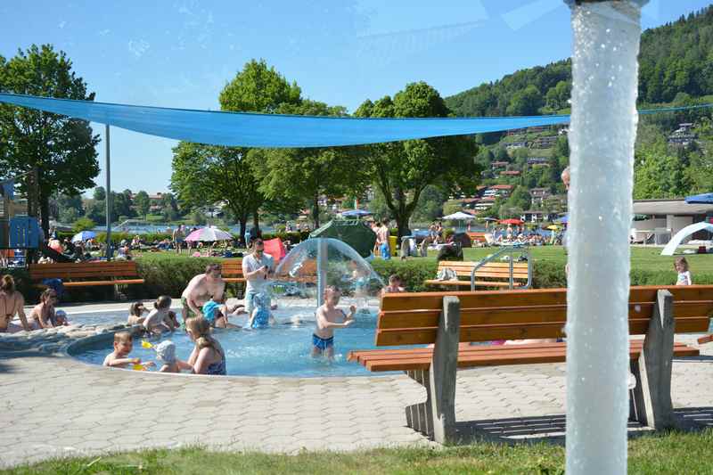 Am Tegernsee baden mit Kindern