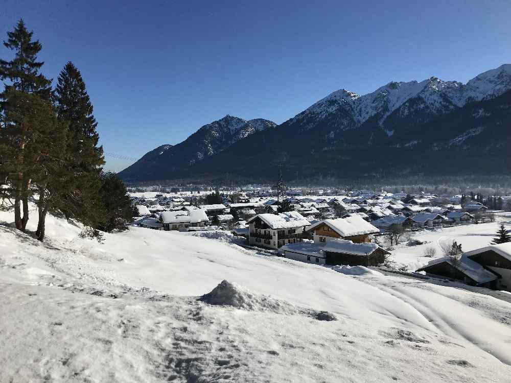 Wallgau winterwandern - über den Magdalena Neuner Panoramaweg auf den Krepelschrofen