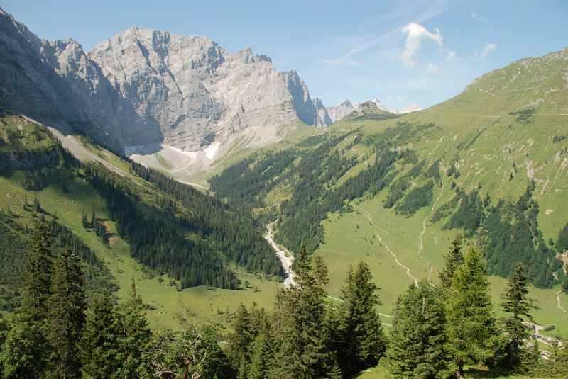 In Hinterriss von der Eng wandern im Karwendel