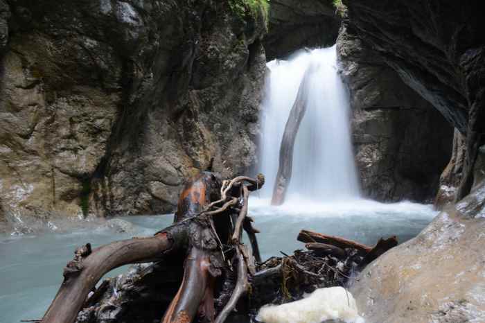 Wolfsklamm Wasserfall in Stans