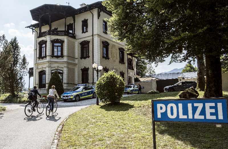 Zentraler Watzmann ermittelt Drehort - die Polizeistation in der Villa Bayer, Bild: ARD/Susanne Bernhard (S2) 