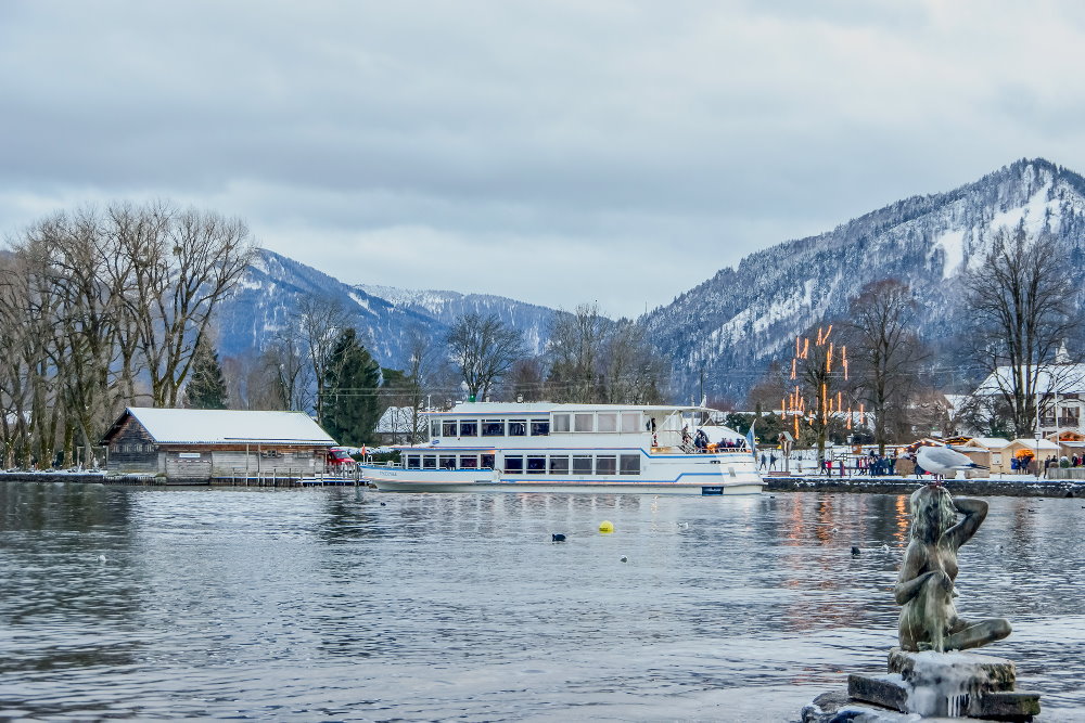 Adventszauber Tegernsee: Mit dem Schiff von Weihnachtsmarkt zu Weihnachtsmarkt, Foto: Thomas Müller