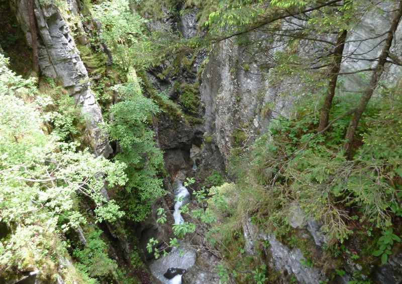 Die Weissenbachklamm oberhalb der Jenbacher Hütte in Tirol