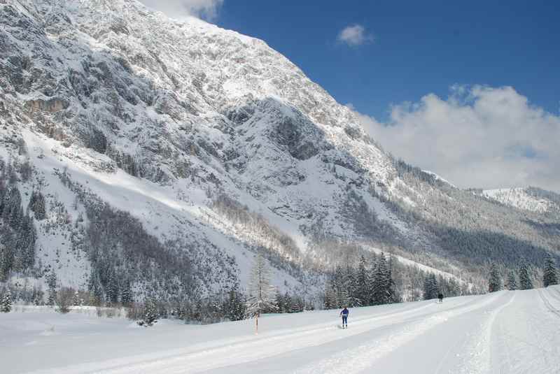 Neben der Loipe - die Gramaialm Winterwanderung im Karwendel