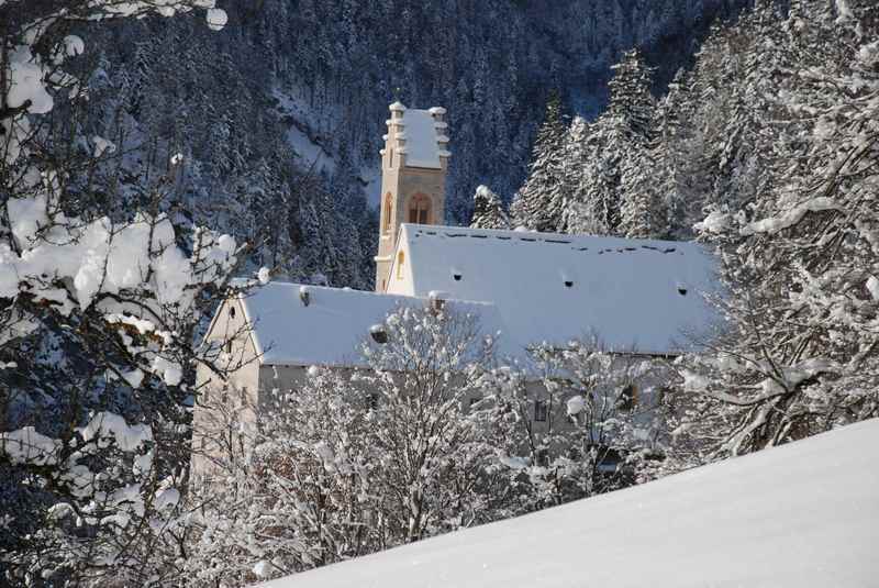 St. Georgenberg winterwandern ist wunderbar bei Neuschnee