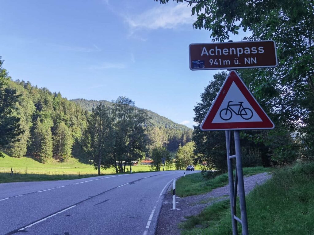 Höchster Punkt am Achenpass - 941 Meter über dem Meer