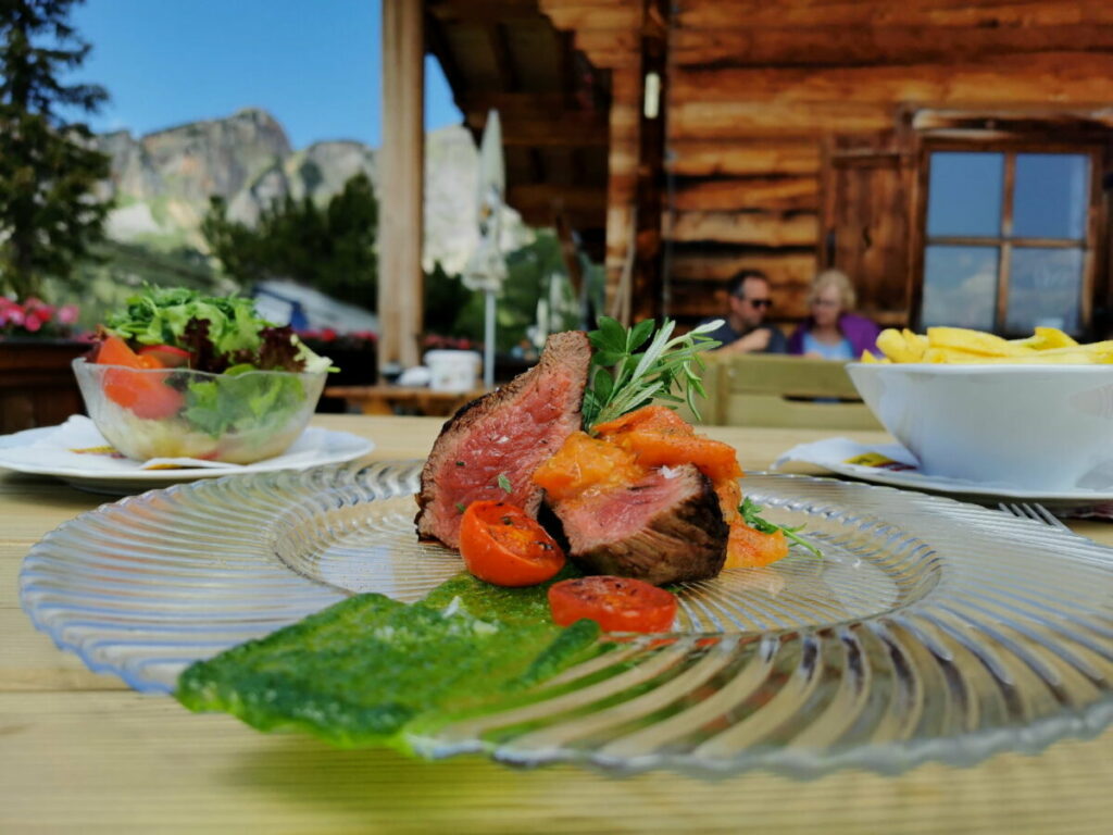 Sehr gut: Das Steak im Almstüberl Rofan