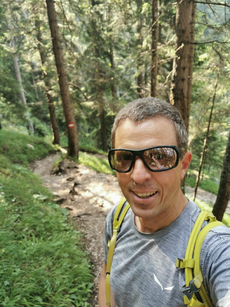 Erfurter Hütte Wanderung - über den Wandersteig hinauf ins Rofan