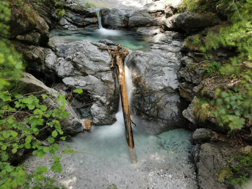 Frühlingsurlaub im Karwendel - entdecke diese schönen Wasserfälle!
