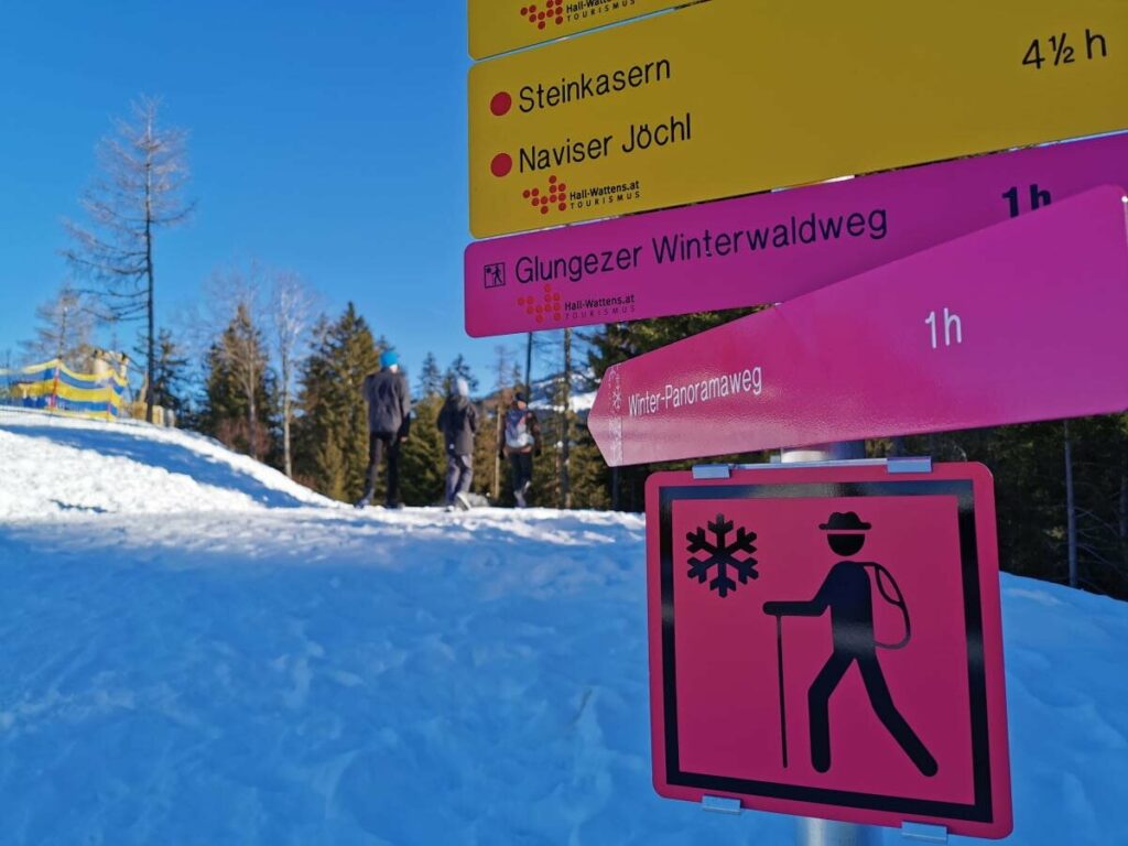 Der Glungezer Winterwaldweg - schneesicher winterwandern in Tirol