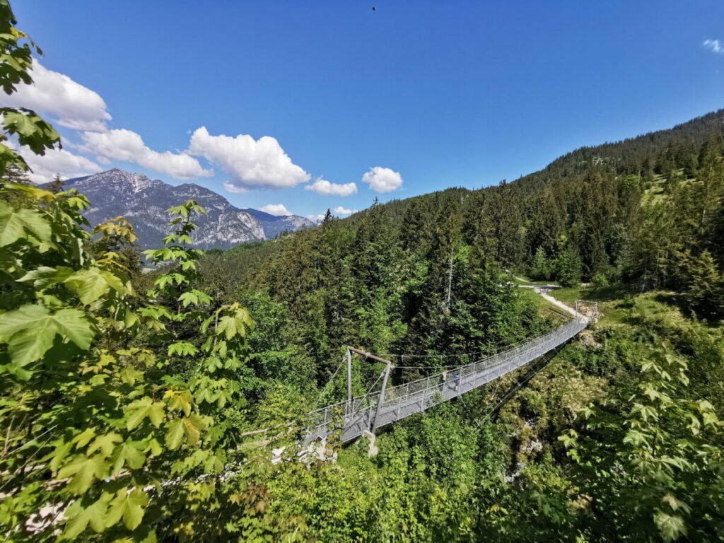 Hängebrücke Garmisch Partenkirchen bei der Tannenhütte