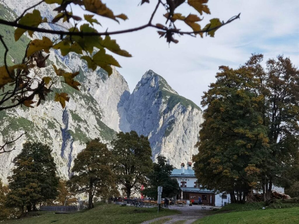 Hall in Tirol Sehenswürdigkeiten in der Natur - erlebe das Halltal oberhalb der Altstadt