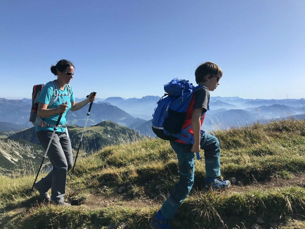 Herbstwanderung im Oktober - ideal weil die Fernsicht wunderbar klar ist!