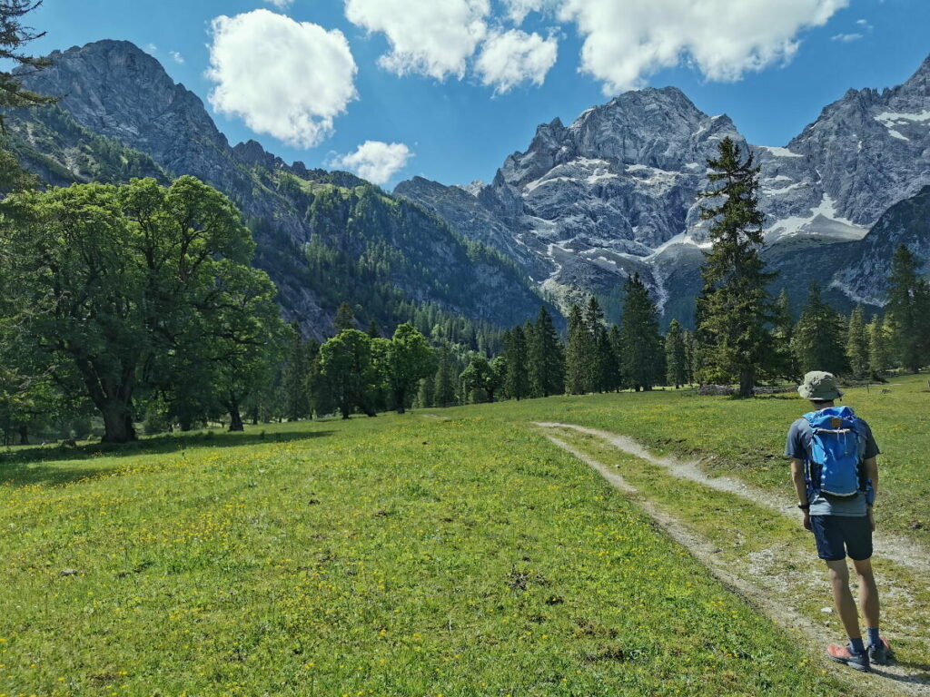 In Hinterriss wandern - und das Rontal entdecken