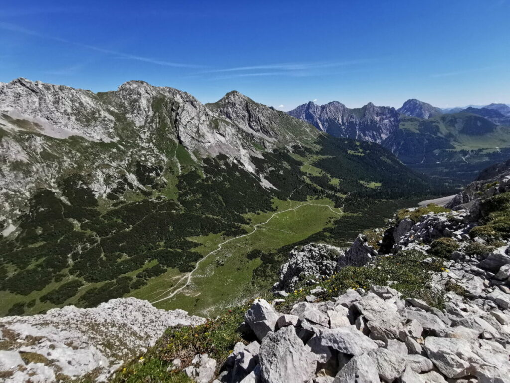 Das ist der Ausblick am Hochalmkreuz