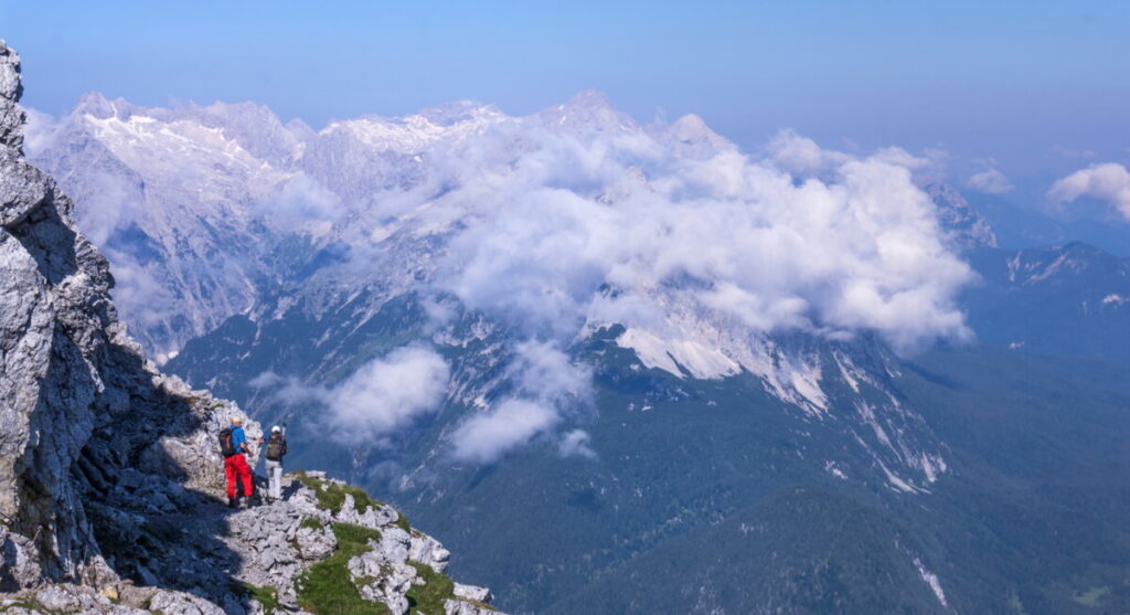 Anspruchsvoll und aussichtsreich in Mittenwald wandern - auf dem Mittenwalder Höhenweg