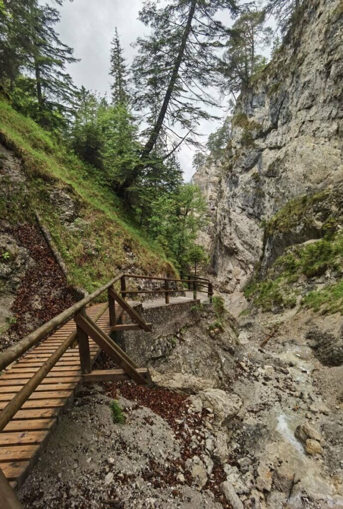 Hüttlebachklamm Wanderung