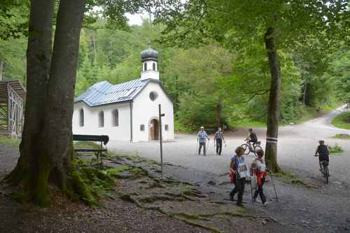 Höttinger Bild - Wallfahrtskapelle auf der Nordkette in Innsbruck