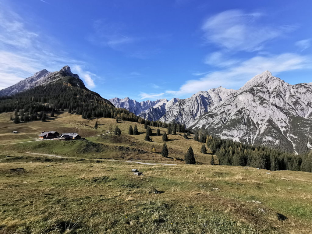 Das Inntal wie es fast keiner kennt: Das ist die Alm oberhalb von Hall in Tirol