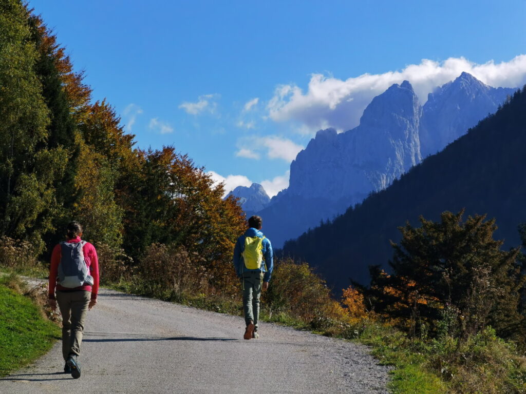 Im Kaisergebirge wandern: Ab Kufstein durch das Kaisertal mit Wilder Kaiser - Blick