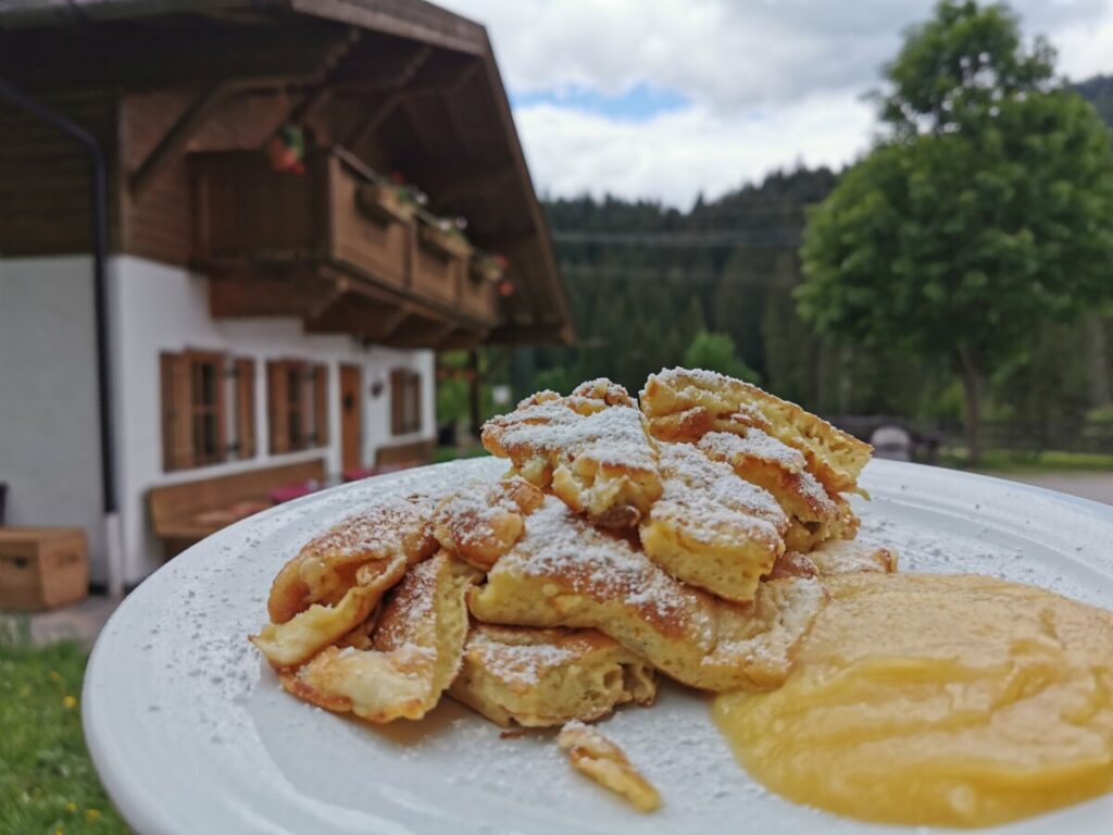 Nicht nur Kaiser´s Liebling: Der Kaiserschmarrn auf der Bodenalm