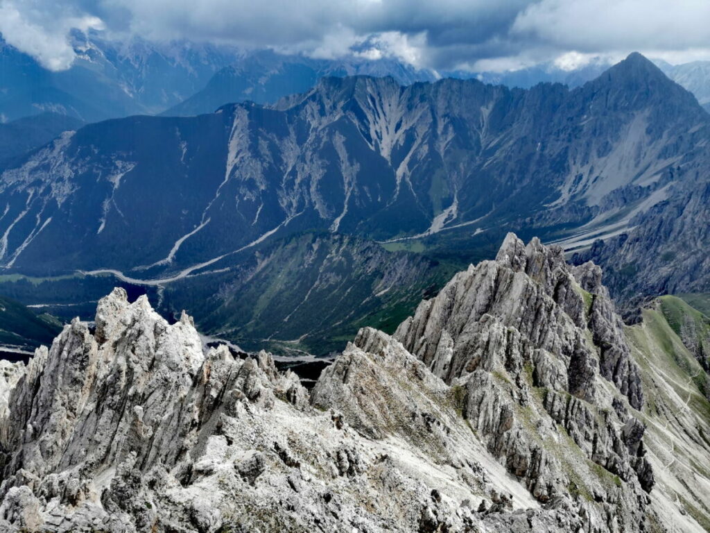 Mit der Bergbahn hinauf ins imposante Karwendel