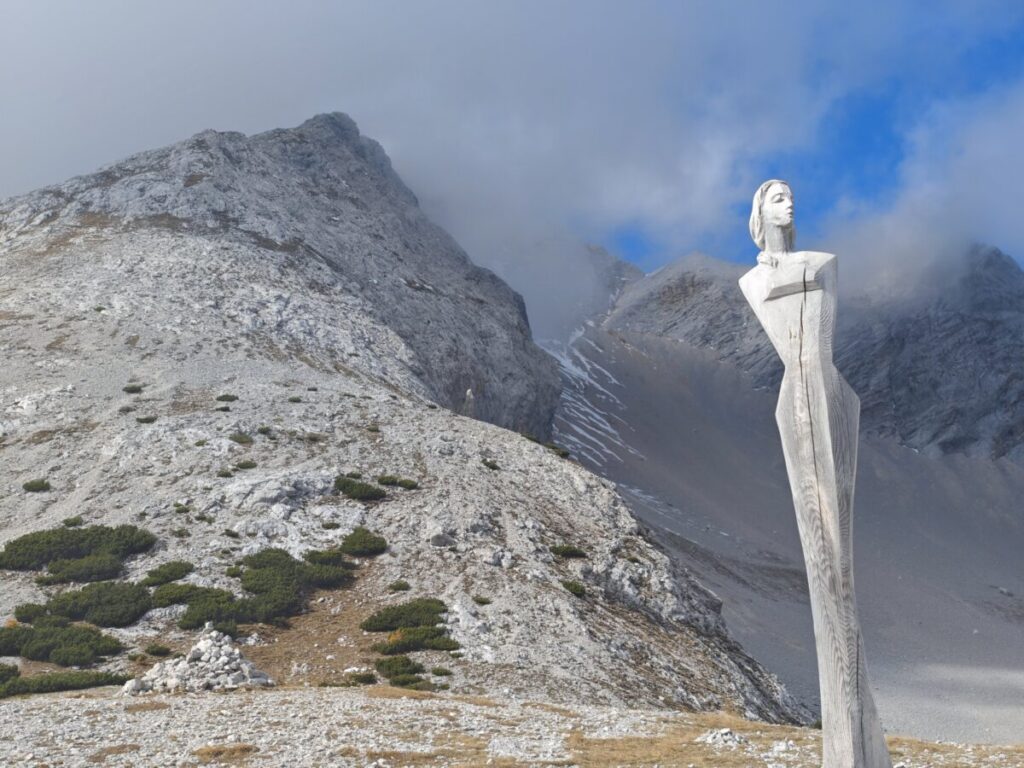 Am Lafatscher Joch im Karwendel - die Jochfee