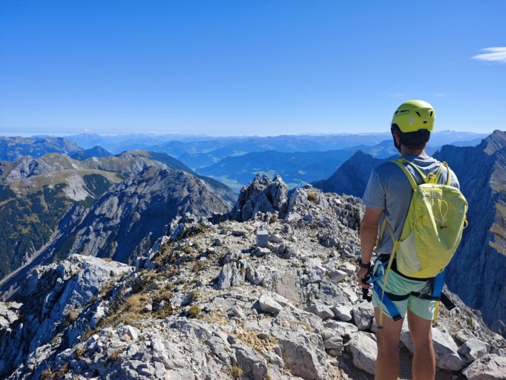 Ausblick von der Lamsenspitze Richtung Kaisergebirge