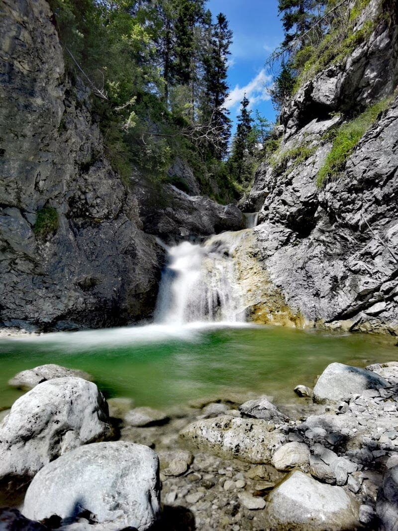 geheimer Wasserfall Tirol in der Leutasch