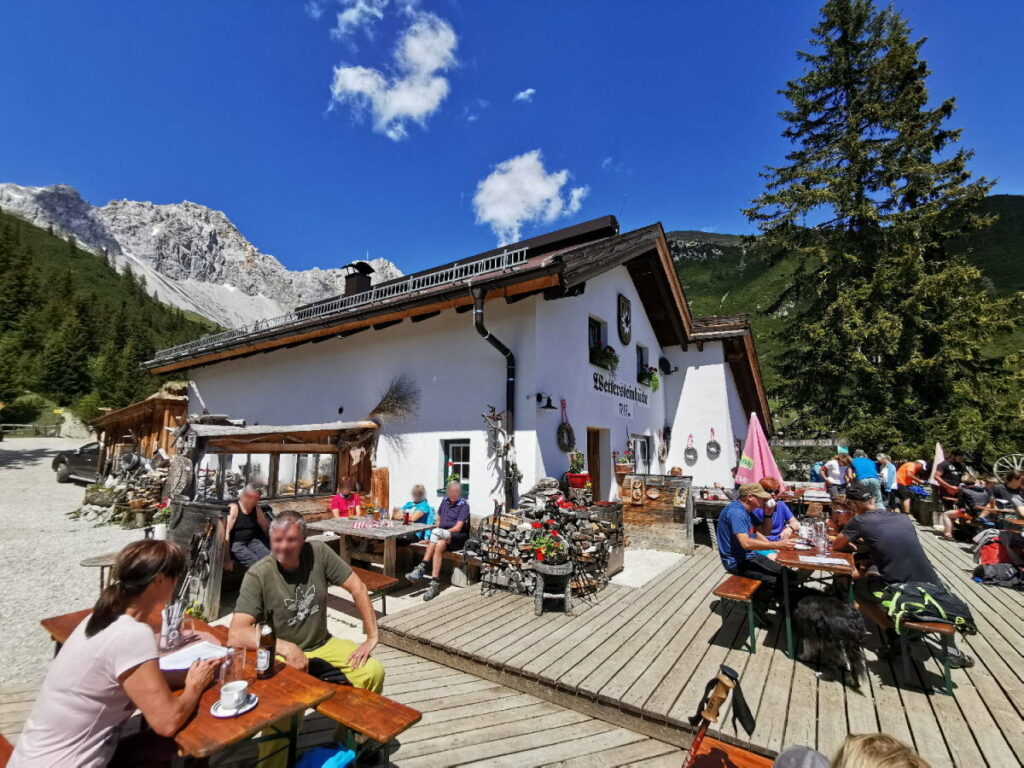 Beliebtes Wanderziel vom Leutascherhof Chef Christian: Die Wettersteinhütte