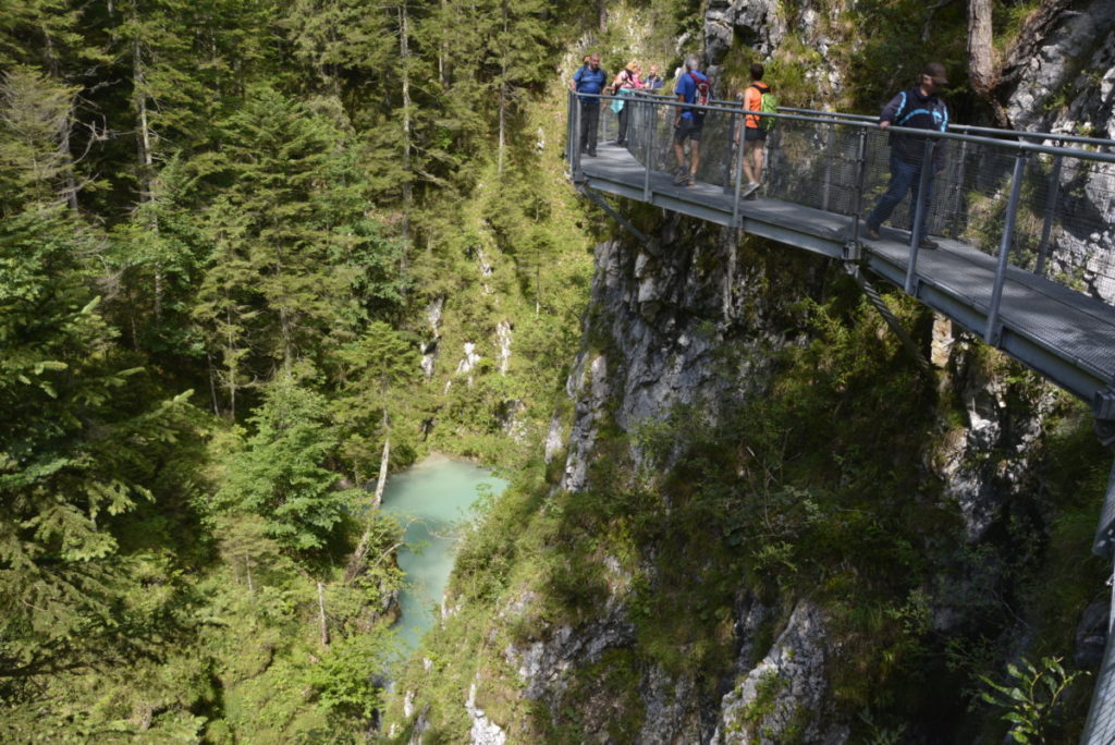 Das ist die Leutaschklamm Mittenwald auf dem Weg nach Leutasch