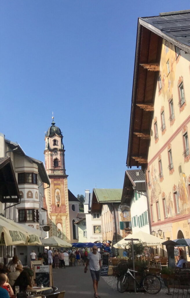 Lüftlmalerei Mittenwald - am besten am Obermarkt zu sehen