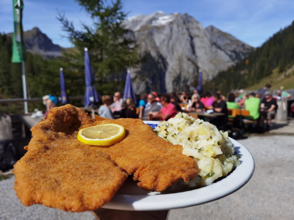 Das ist bekannte Schnitzel auf der Binsalm