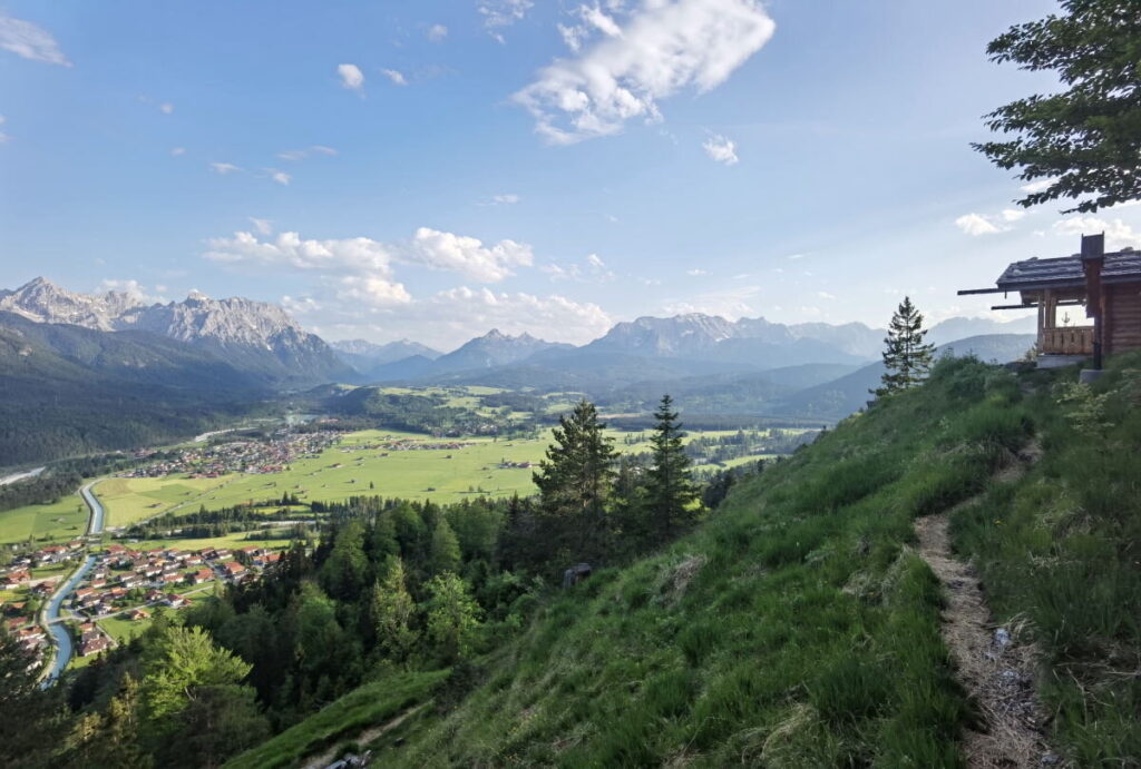 Höchster Punkt auf dem Magdalena Neuner Panoramaweg - am Krepelschrofen