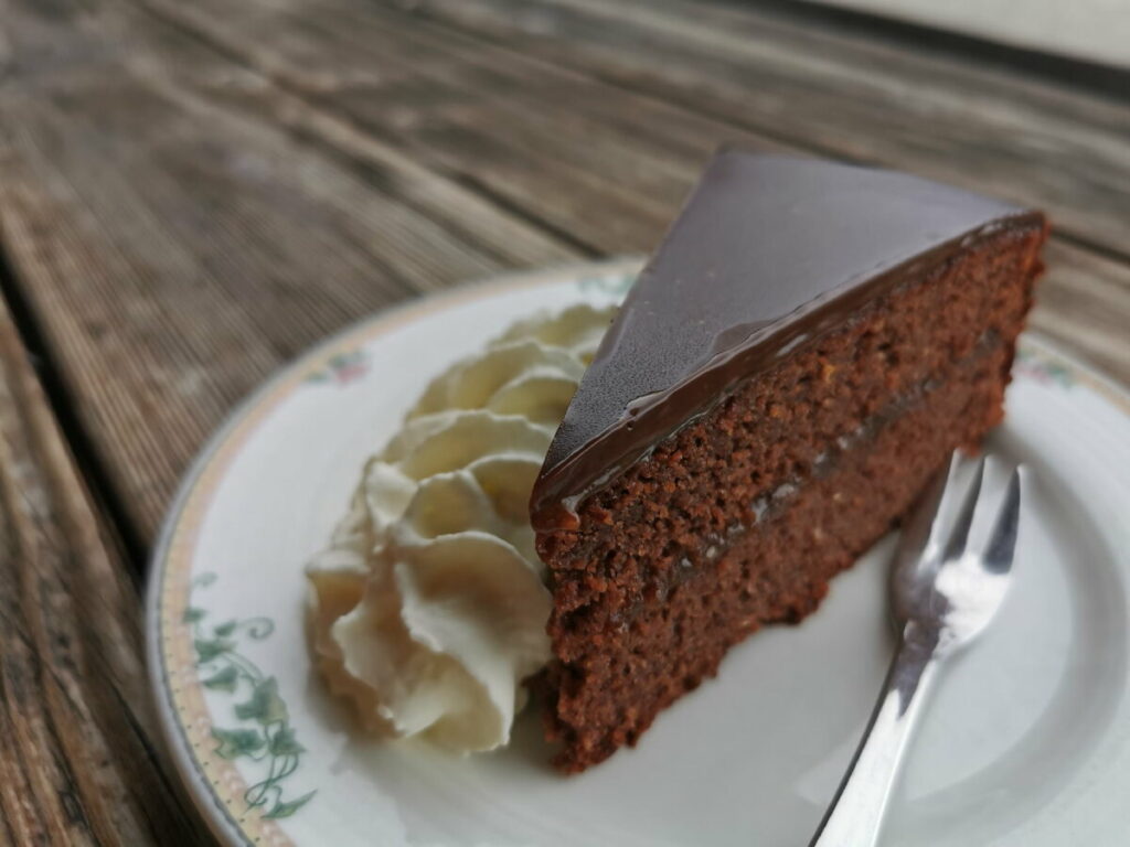 Sehr gut war auch die Sachertorte - sehr saftig und schokoladig!