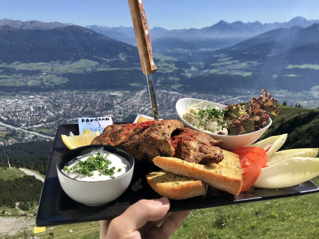 Diesen Ausblick hast du Seegrube Innsbruck Restaurant