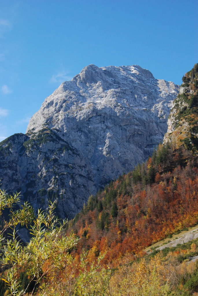 Der Gipfel des Sonnjoch vom Falzthurntal gesehen