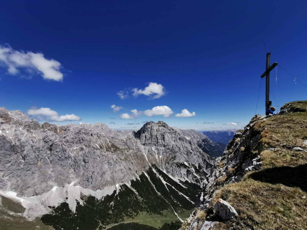 Vom Süden aus der Leutasch ins Wettersteingebirge wandern