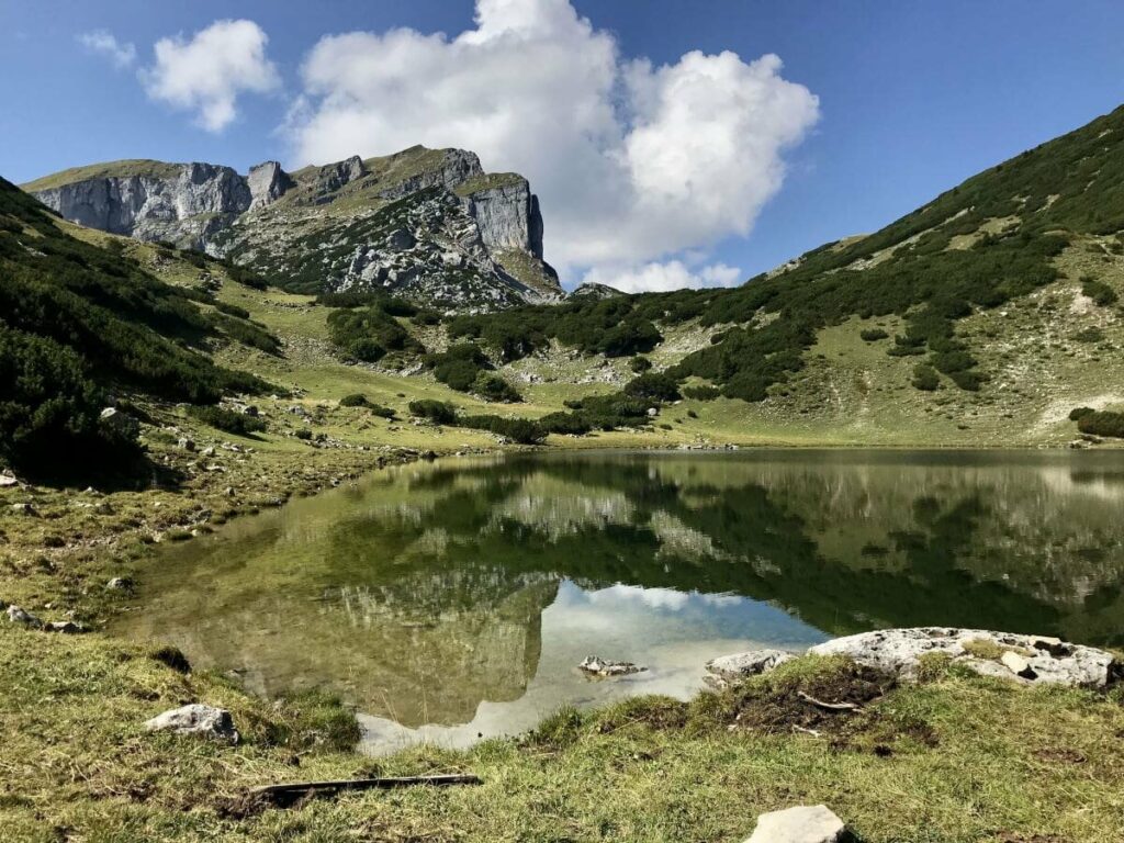 See in Österreich auf 1799 Metern Höhe: Der Zireiner See in Tirol